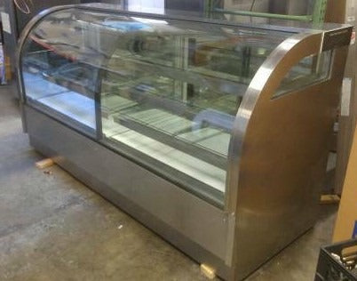 Glass Front Curved Display Cooler